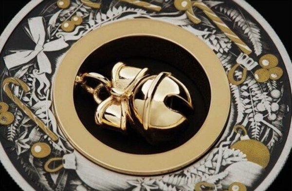 2022 Jingle Bell 2oz Silver 24K Gold Inlay Antiqued Coloured Coin - Perth Mint - Image 4