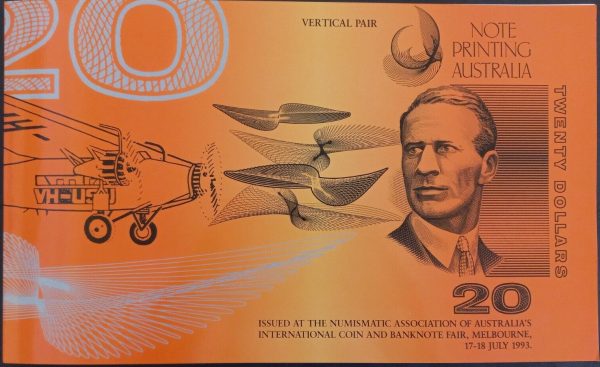 1993 NPA Australia $20 Uncut Vertical Pair Gold Serials & Folder Rare Banknotes - Image 2