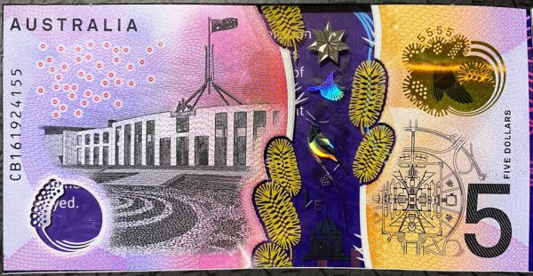 2016 Australia Next Generation of $5 Banknote RBA Folder x 2 consecutive serials - Image 3